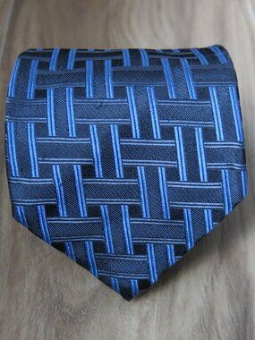 Kolte Intricate Woven Textured Blue Geometric Pattern Silk Vintage Men's Necktie